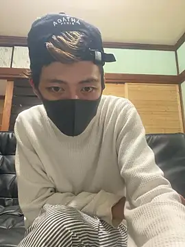 Snapshot of Manato_jp_1215 chatting on December 21, 12:23 pm Manato jp 1215 online show from December 21, 12:23 pm