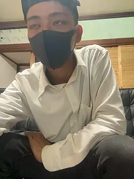 Snapshot of Manato_jp_1215 chatting on January 10, 11:56 am Manato jp 1215 online show from January 10, 11:56 am