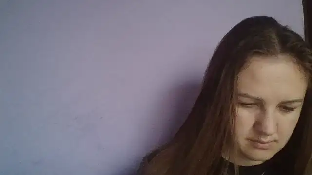 Snapshot of Milaniya261 chatting on April 4, 4:22 am Milaniya261 online show from April 4, 4:22 am