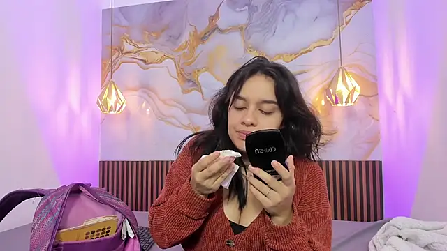 MelissaGilll online show from September 18, 7:27 pm