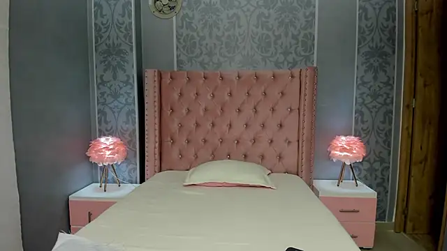 pola adams  online show from February 5, 11:34 am