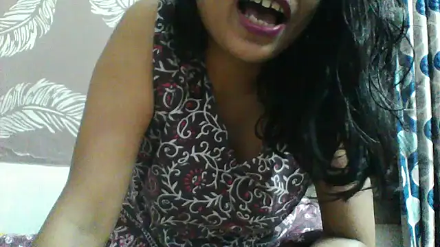 Snapshot of shalini_fire chatting on July 4, 10:10 am shalini fire online show from July 4, 10:10 am