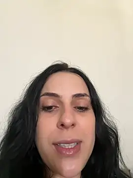 Morguisssz online show from May 2, 3:28 pm