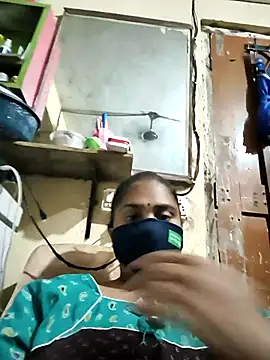 Snapshot of ammullu456 chatting on April 2, 11:19 am ammullu456 online show from April 2, 11:19 am