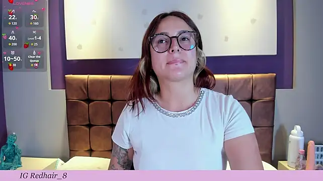rhosyn reyes online show from September 13, 1:22 pm