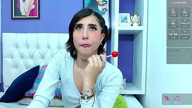 aliss-diaz online show from February 11, 1:20 am