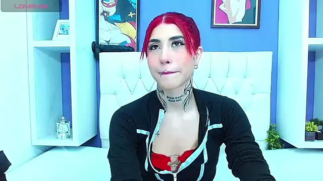 aliss-diaz online show from March 10, 8:12 pm