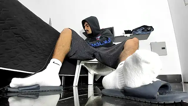 Snapshot of latin_bbc chatting on January 13, 5:40 pm latin bbc online show from January 13, 5:40 pm