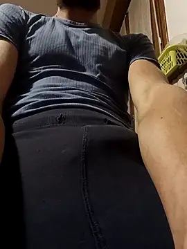 dariodario online show from February 7, 5:22 am