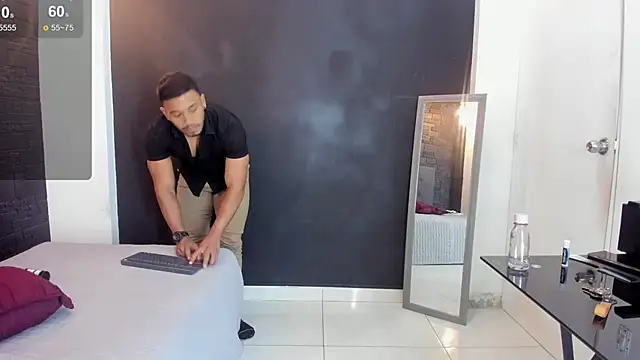 bruno miller  online show from January 19, 11:00 pm