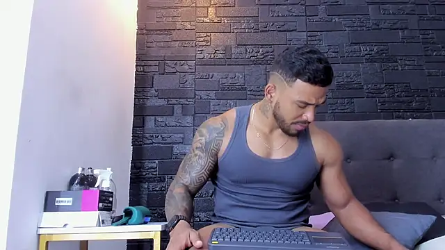 bruno miller  online show from December 2, 8:59 pm