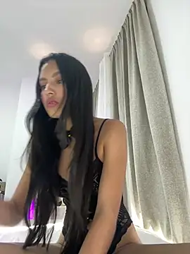 Snapshot of _AmberSmithh chatting on December 16, 2:04 am AmberSmithh online show from December 16, 2:04 am