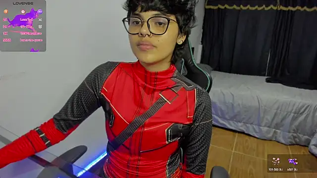 Snapshot of gooddess_isis chatting on December 6, 2:46 am gooddess isis online show from December 6, 2:46 am