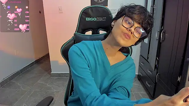 Snapshot of gooddess_isis chatting on January 25, 4:02 am gooddess isis online show from January 25, 4:02 am