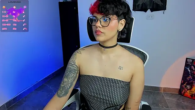 Snapshot of gooddess_isis chatting on September 8, 10:53 pm gooddess isis online show from September 8, 10:53 pm