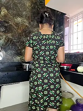 Tamil Shalini Lustyy online show from November 22, 1:37 am