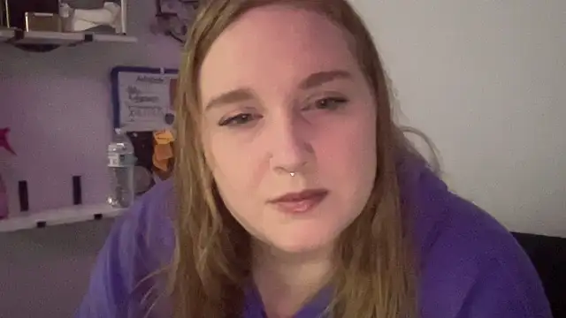 thickgingergoddess online show from December 13, 2:16 pm