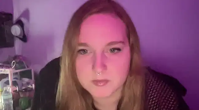thickgingergoddess online show from December 22, 2:06 am