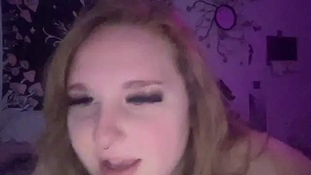 thickgingergoddess online show from January 22, 2:03 pm