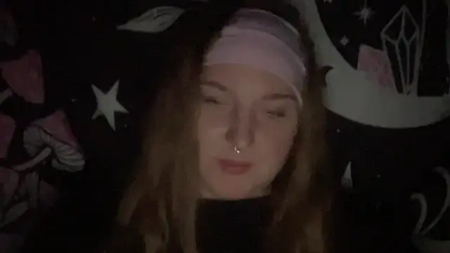 thickgingergoddess online show from February 8, 1:32 am