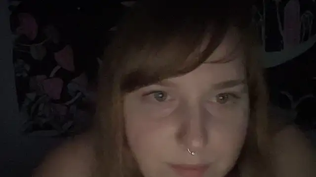 thickgingergoddess online show from February 9, 5:50 am