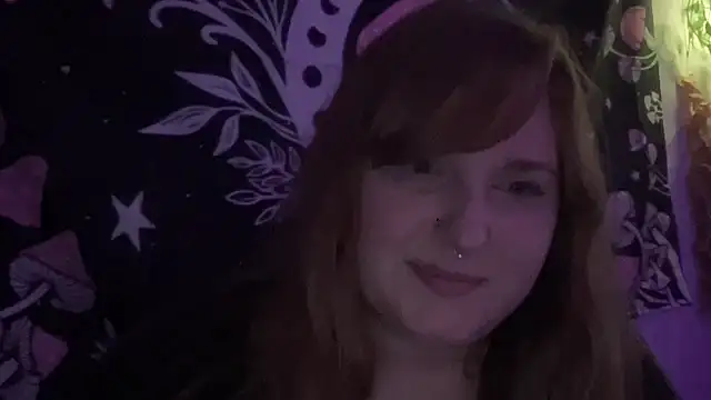 thickgingergoddess online show from February 24, 1:57 am