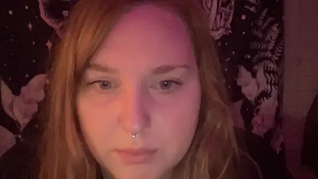 thickgingergoddess online show from February 26, 6:00 pm