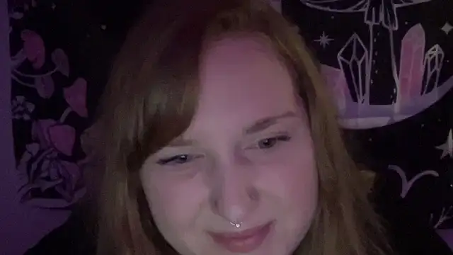 thickgingergoddess online show from March 3, 3:52 am