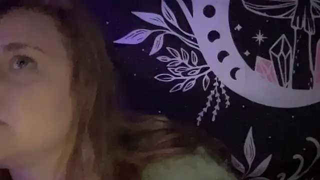 thickgingergoddess online show from March 5, 4:24 am
