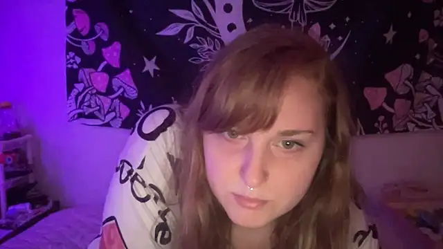 thickgingergoddess online show from March 10, 10:55 pm