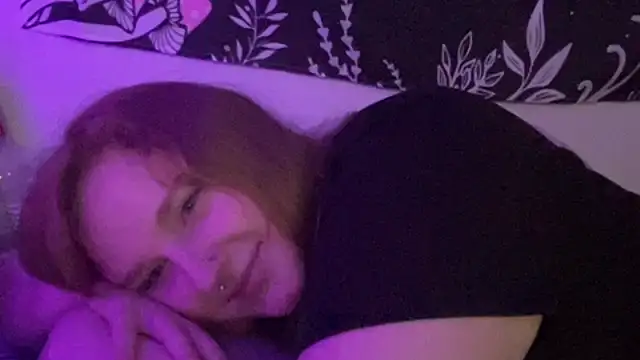 thickgingergoddess online show from March 15, 3:07 am
