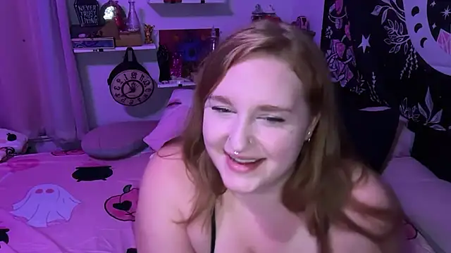 thickgingergoddess online show from September 13, 1:27 am
