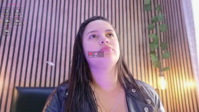 Snapshot of Victoria_Ponce1 chatting on October 25, 7:08 pm Victoria Ponce1 online show from October 25, 7:08 pm