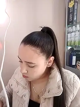 Snapshot of Victoria_Ponce1 chatting on October 29, 5:25 pm Victoria Ponce1 online show from October 29, 5:25 pm