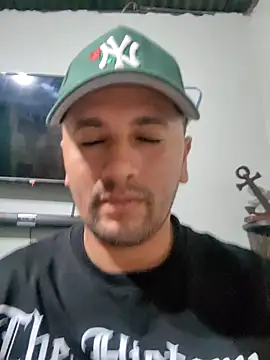 wuuyffjjhg online show from August 8, 2:14 am