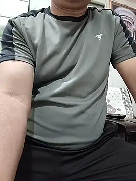 Snapshot of samee00721 chatting on January 17, 6:22 pm samee00721 online show from January 17, 6:22 pm