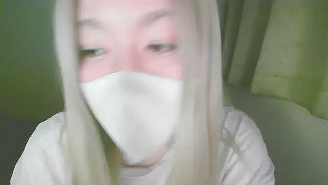 Remi official online show from April 29, 11:47 am