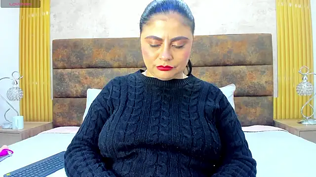 ElizabethWeil online show from December 26, 8:00 pm