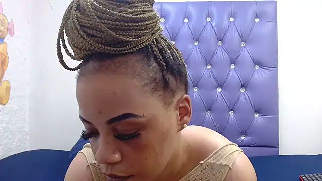 LolaTwerksXX online show from January 18, 1:26 pm