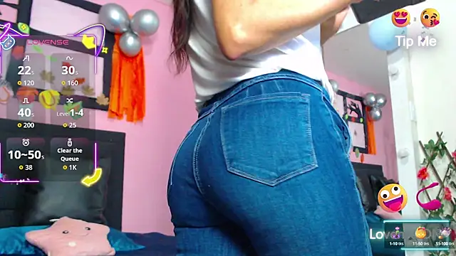 Snapshot of GeorginaBianco chatting on October 3, 12:13 pm GeorginaBianco online show from October 3, 12:13 pm