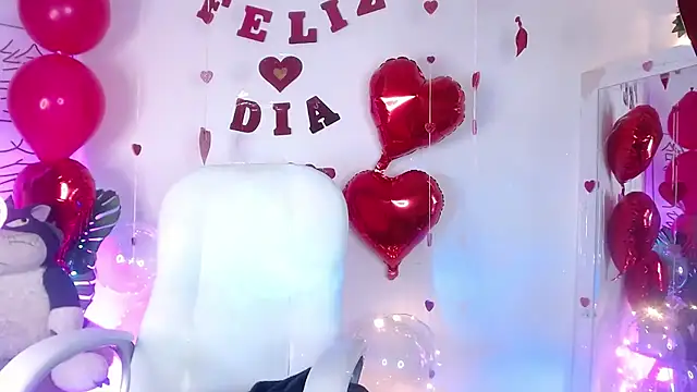 Snapshot of salome_drasin chatting on February 18, 8:49 am salome drasin online show from February 18, 8:49 am