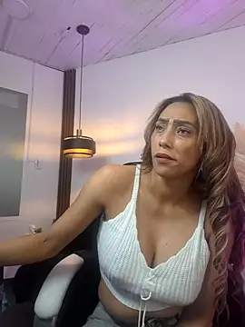 Snapshot of salome_drasin chatting on September 8, 9:14 pm salome drasin online show from September 8, 9:14 pm