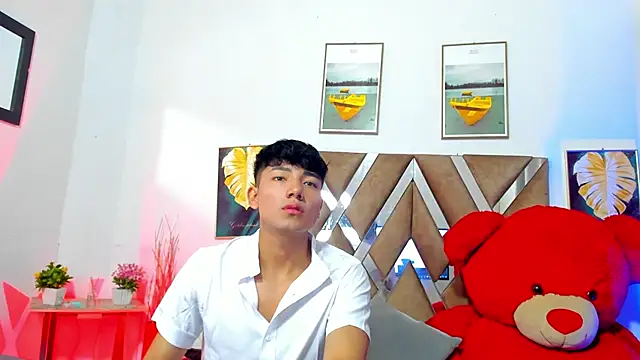 PETTTER SPENCER online show from December 8, 1:25 pm