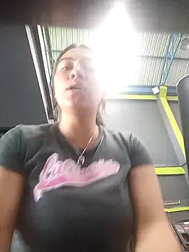 LIZ-06  online show from February 10, 1:11 pm