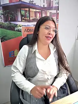 LIZ-06  online show from December 1, 4:12 pm