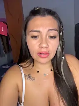 Snapshot of LIZ-06_ chatting on March 21, 3:11 am LIZ-06 online show from March 21, 3:11 am