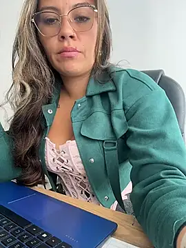 LIZ-06  online show from May 12, 1:30 pm