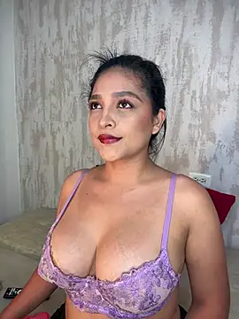 AdeleGray online show from May 7, 11:10 pm