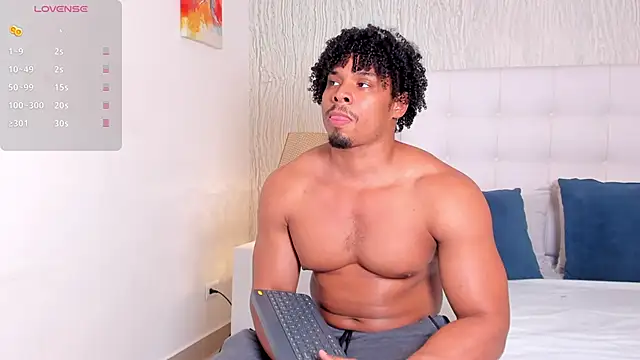 Jacub Micke1 online show from February 8, 1:20 am