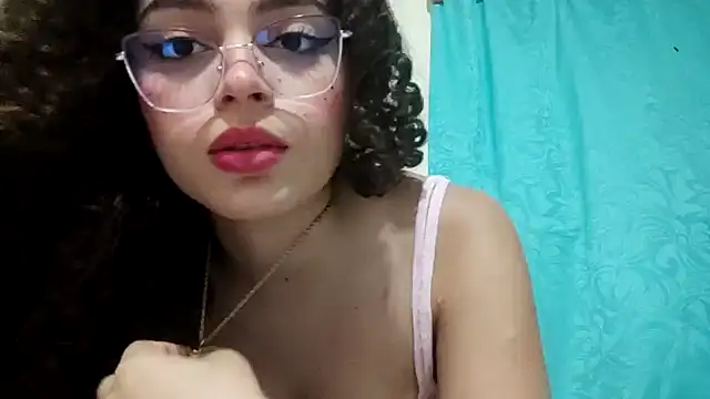 Snapshot of Lily_anal_squirt_ chatting on January 14, 5:19 am Lily anal squirt online show from January 14, 5:19 am